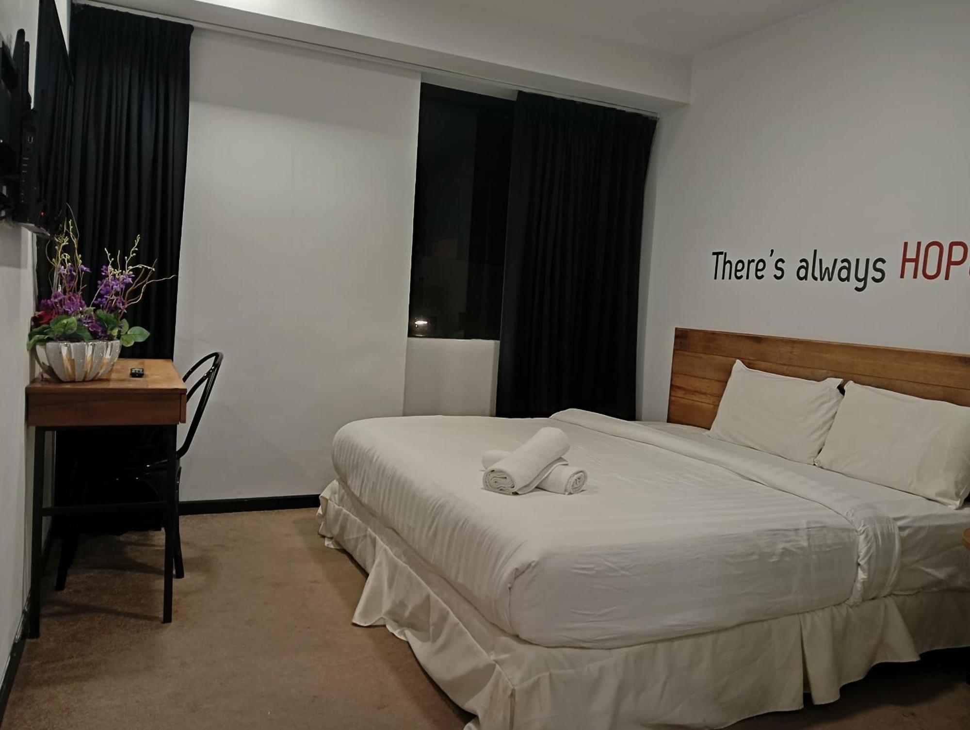 Hotel Regal Vista Ипох Екстериор снимка